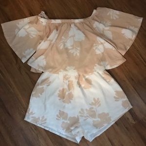 Off the shoulder floral romper